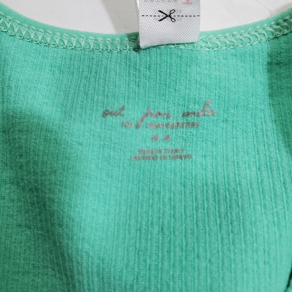 Urban Outfitters Out From Under Hailey Seamless Plunging Bra Top NWT Medium Boho - Picture 3 of 8